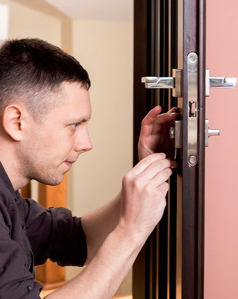 : Professional Locksmith For Commercial And Residential Locksmith Services in Rahway, NJ