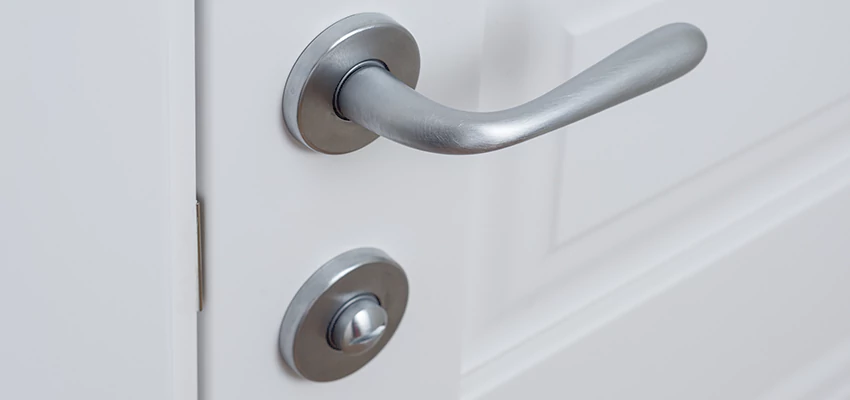 Single-Occupancy Restroom Locks Repair in Rahway, New Jersey